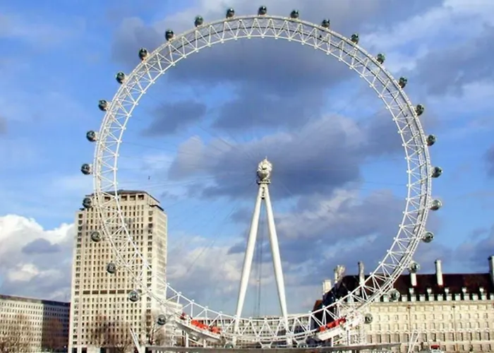 Superior 2 Bedroom Apartment St Paul\'S City Of London